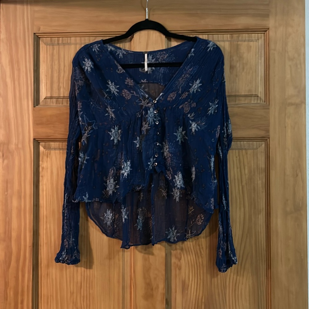 Free People Long Sleeve Top Midnight Print - M